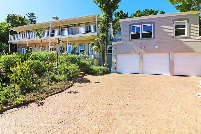 5 Bedroom Property for Sale in Ruyteplaats Western Cape